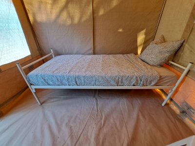 1p tent - bed